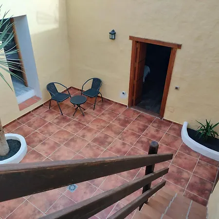 Casa La Caldereta بيت للعطل